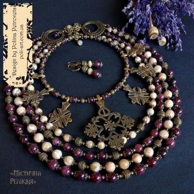 Комплект з 2-х намист і сережками з баламутів і гранатів "Містична Реліквія"